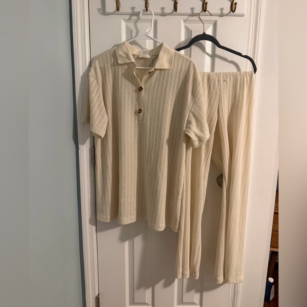 Never worn! H&M Maternity Cream Knit Polo Top and Matching Pants Set